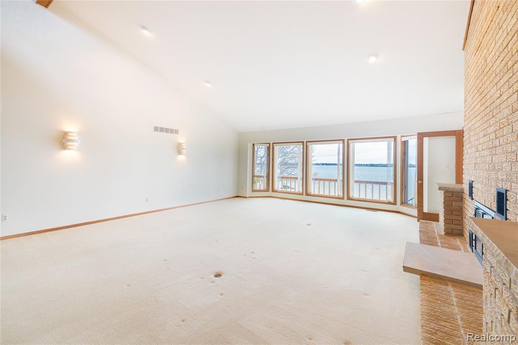 27981 Elba Road Grosse Ile, MI 48138 - Photo 11 of 56 Gallery Image 11