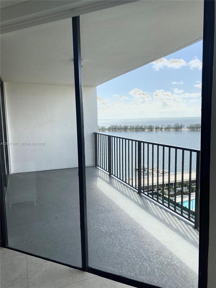 1901 Brickell Avenue, Unit B2007 Miami, FL 33129 - Photo 4 of 11 a view of a balcony