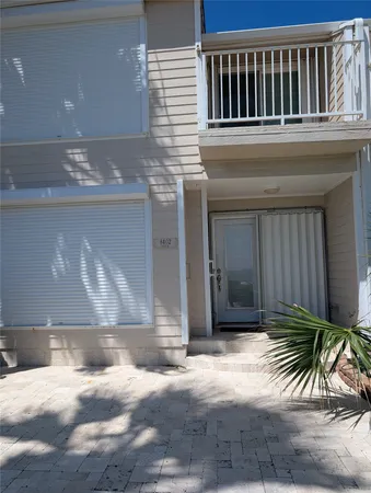 $2,500 | 8402 Seawall Boulevard, Unit 4, Galveston, TX 77554
