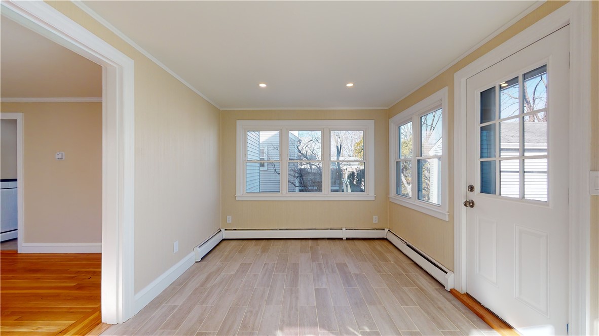 28 Crossway Road Cranston, RI 02910 - Photo 18 of 30