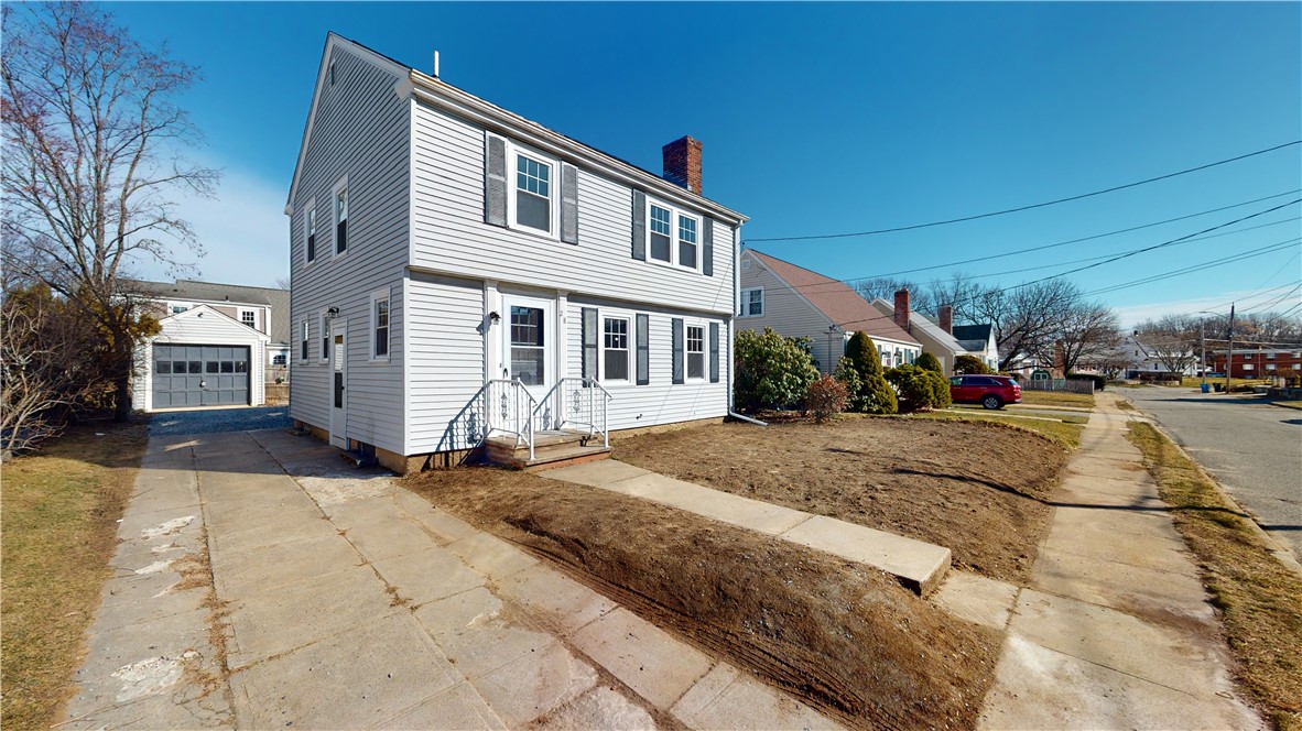 28 Crossway Road Cranston, RI 02910 - Photo 2 of 30