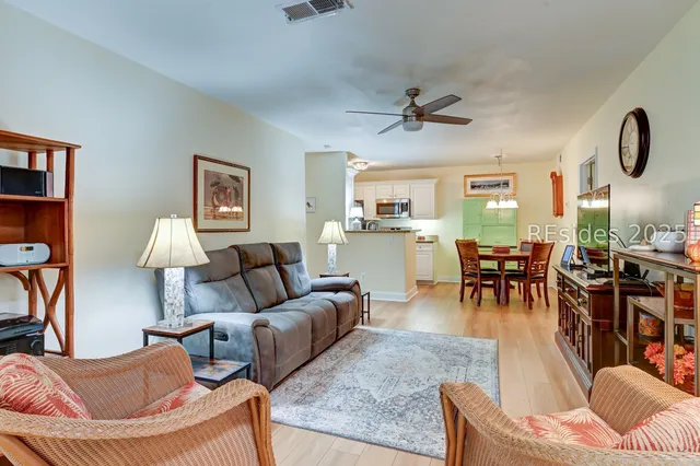 $259,000 | 897 Fording Island Road, Unit 809, Bluffton, SC 29910