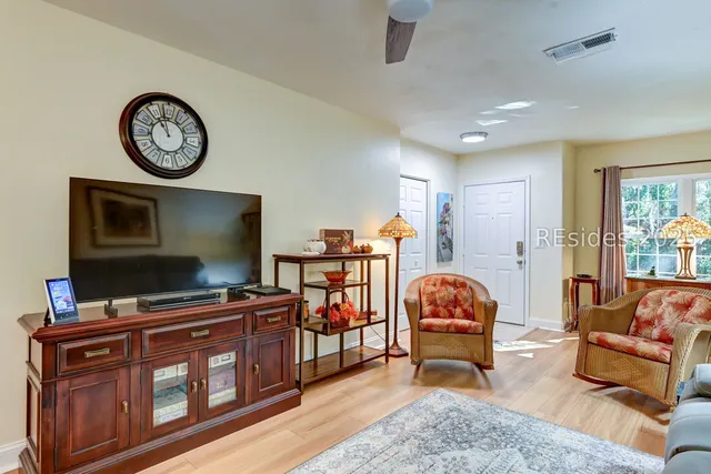 $259,000 | 897 Fording Island Road, Unit 809, Bluffton, SC 29910