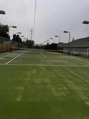 $300,000 | 381 East Nees Avenue, Unit 122, Fresno, CA 93720