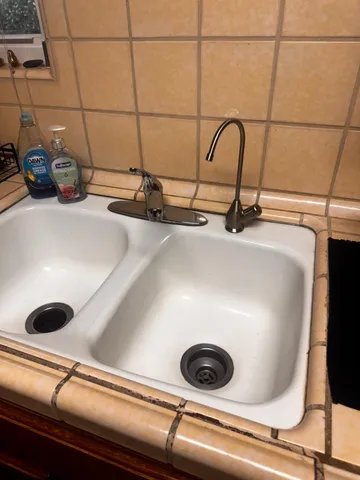 $300,000 | 381 East Nees Avenue, Unit 122, Fresno, CA 93720