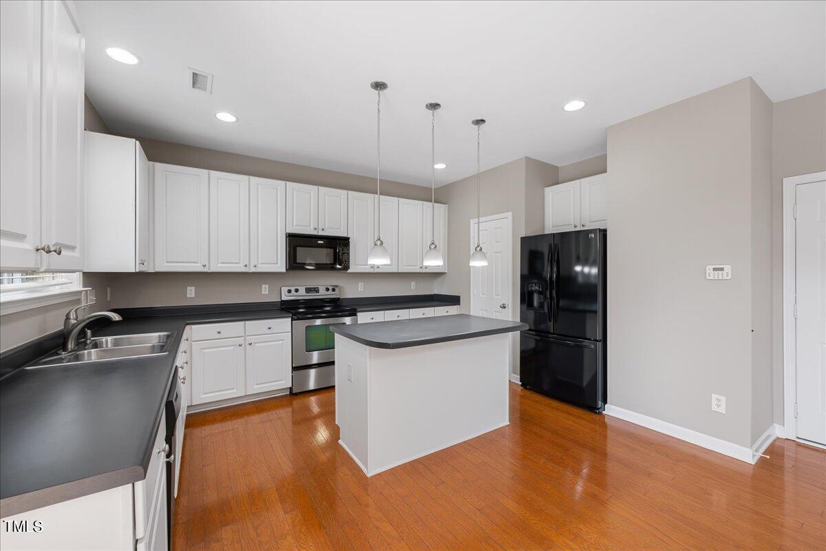 172 Solheim Lane Raleigh, NC 27603 - Photo 12 of 32 14-2A1A6802