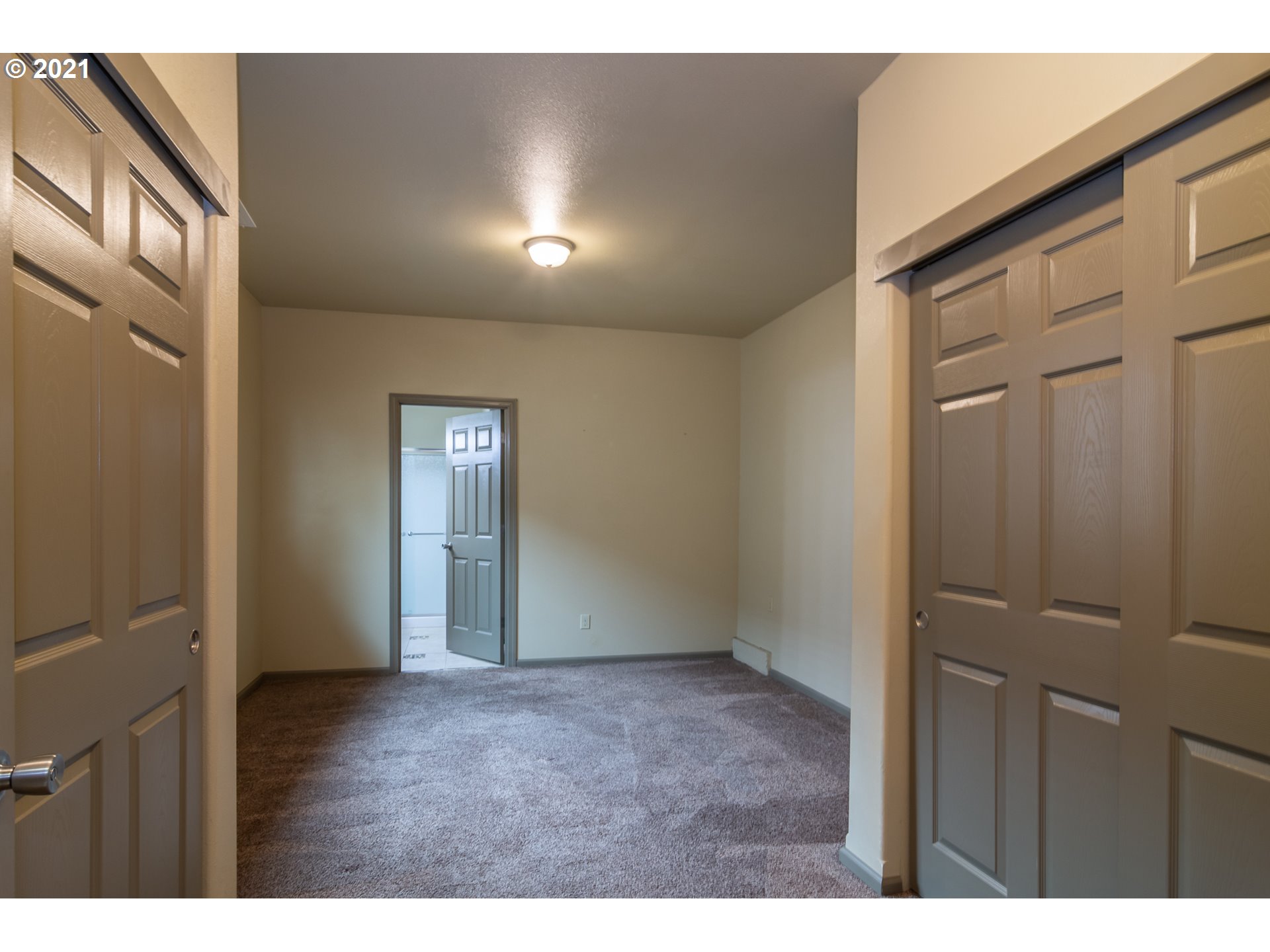356 Page Road Winchester, OR 97495 - Photo 17 of 31 Gallery Image 17