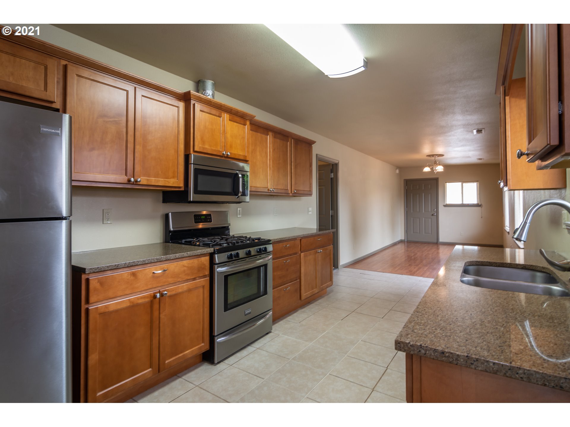 356 Page Road Winchester, OR 97495 - Photo 7 of 31 Gallery Image 7