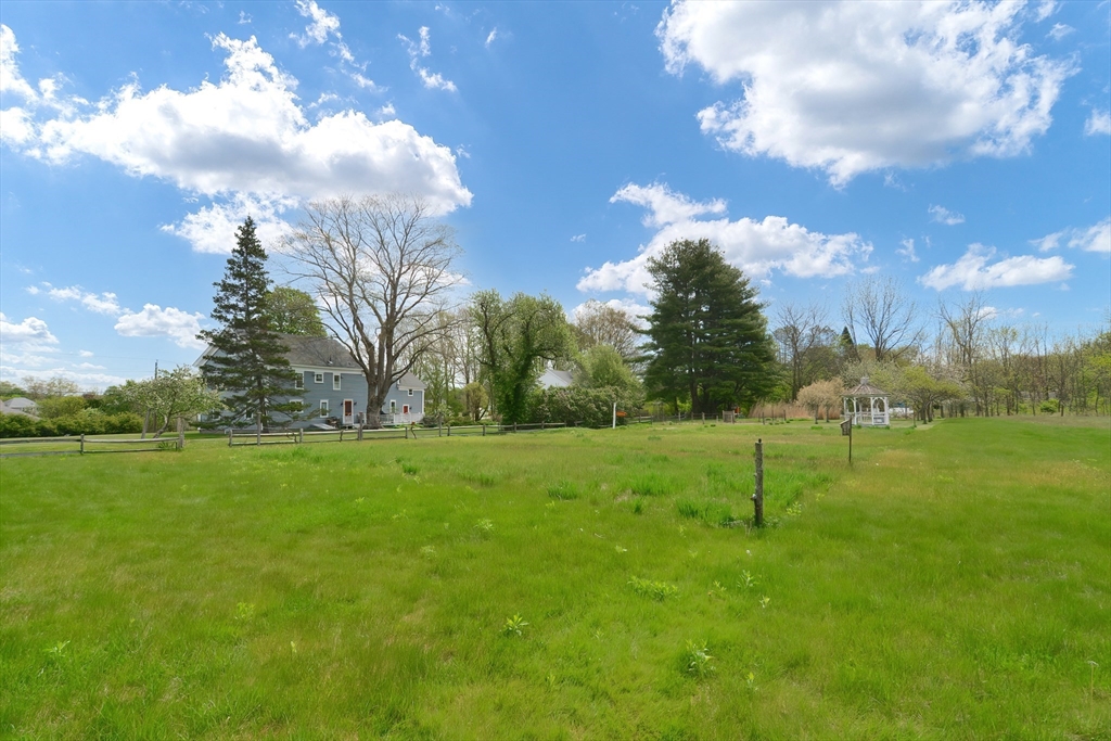 148 Rivulet Street Uxbridge, MA 01569 - Photo 36 of 39 Gallery Image 36