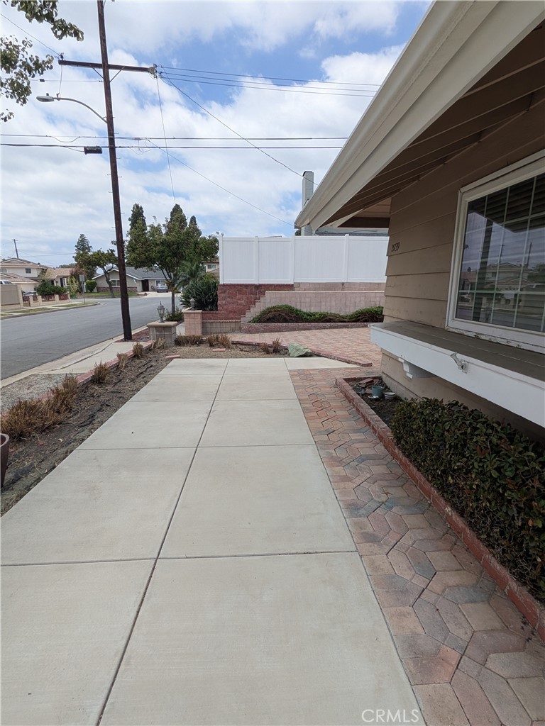 15739 Lone Ridge Place La Mirada, CA 90638 - Photo 36 of 39 a view of a backyard