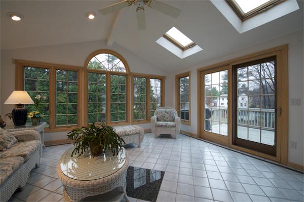 4 Wadsworth Road Shrewsbury, MA 01545 - Photo 1 of 13 Gallery Image 1