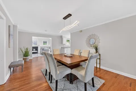 $990,000 | 547 Melrose Avenue, Kenilworth, IL 60043