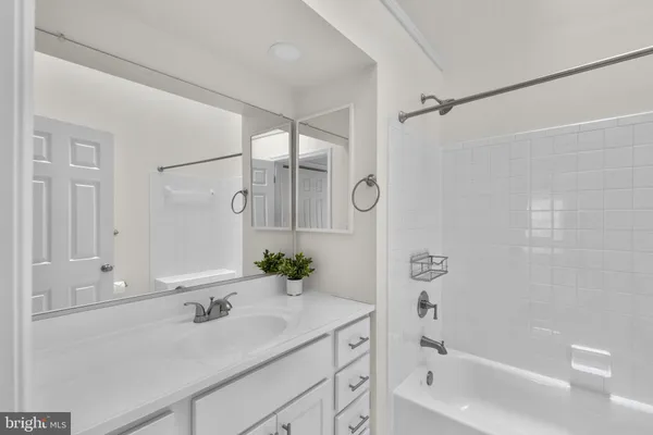 $2,000 | 14225 Jib Street, Unit 846232, Laurel, MD 20707