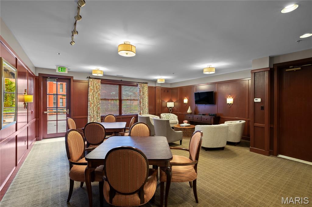 750 South Hanley Road, Unit 180 St. Louis, MO 63105 - Photo 20 of 30