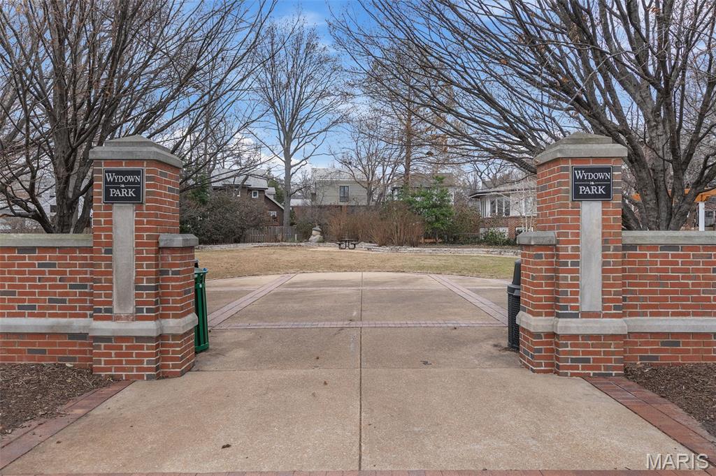 750 South Hanley Road, Unit 180 St. Louis, MO 63105 - Photo 28 of 30