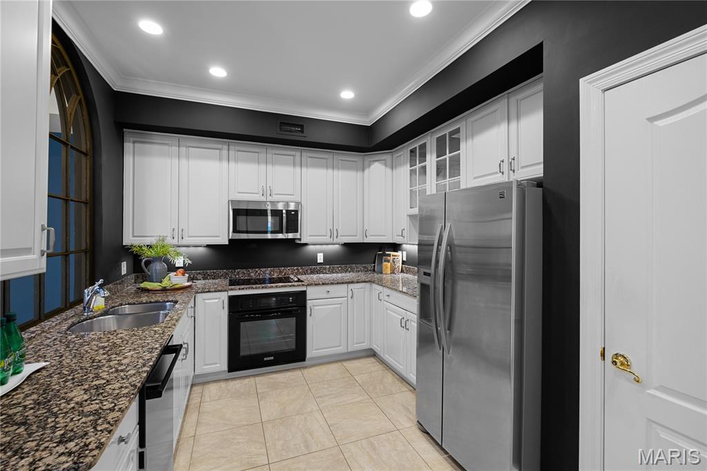 750 South Hanley Road, Unit 180 St. Louis, MO 63105 - Photo 8 of 30