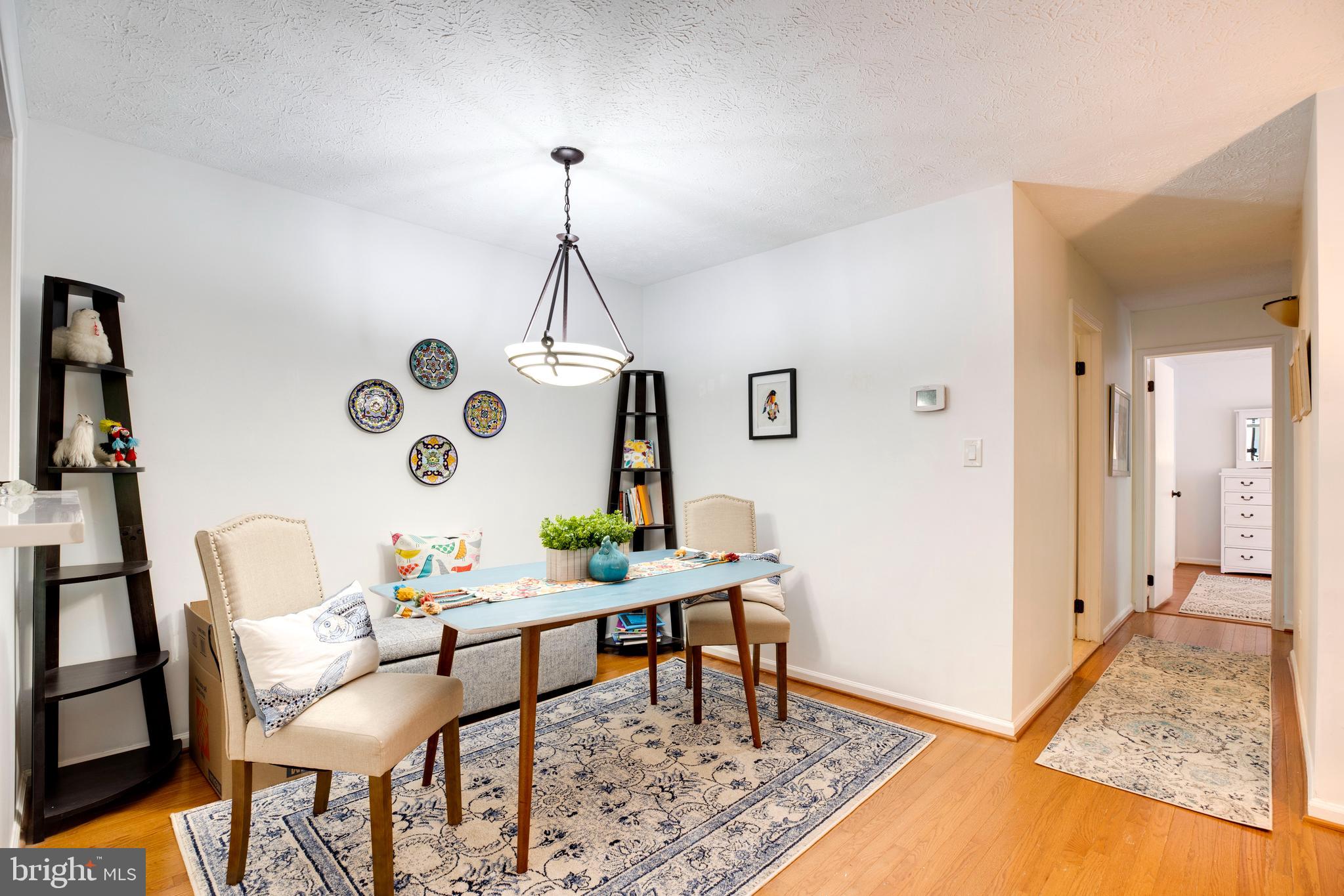 2293 Hunter's Run Drive Reston, VA 20191 - Photo 11 of 34 Gallery Image 11