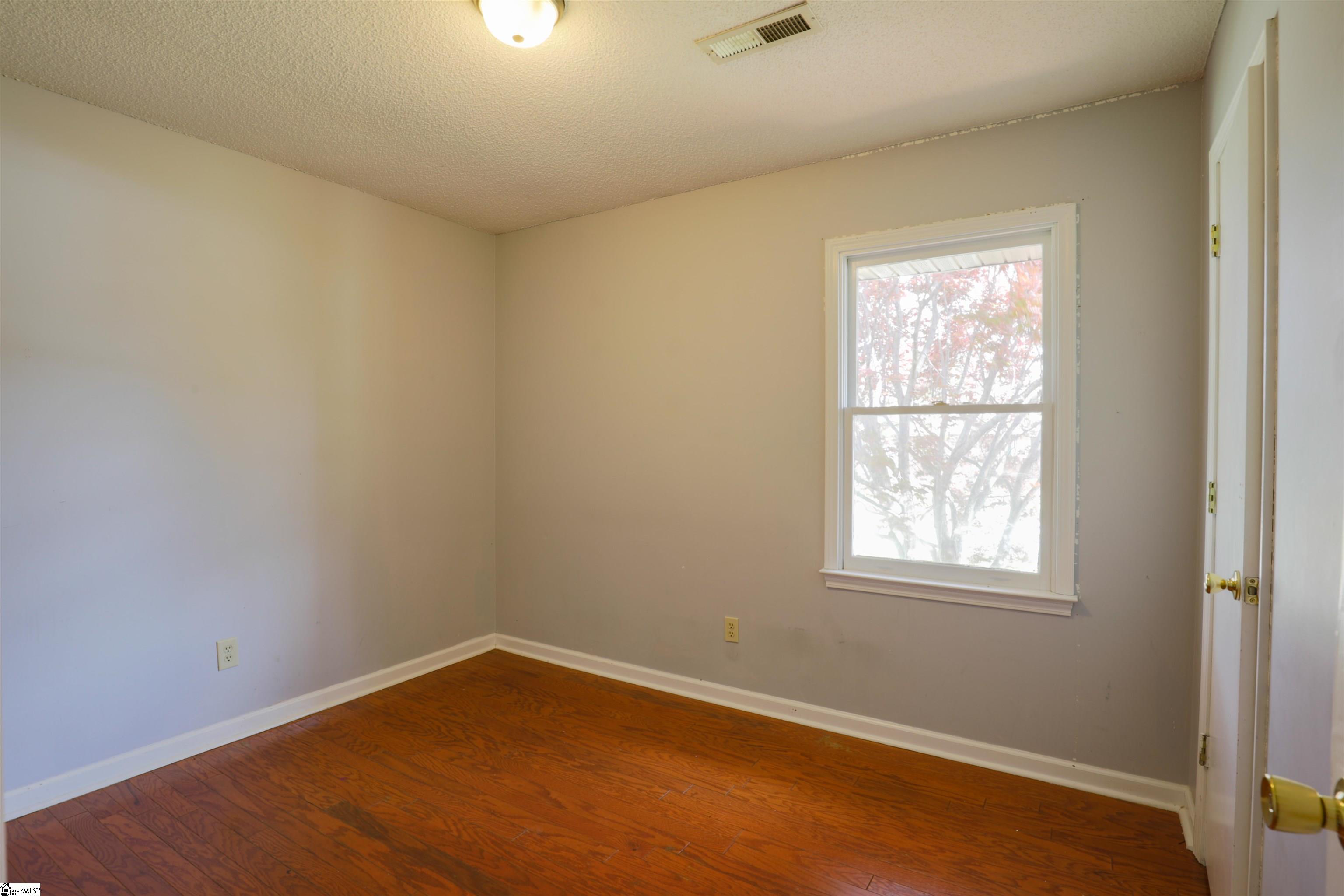 236 Ranier Drive Inman, SC 29349 - Photo 8 of 12