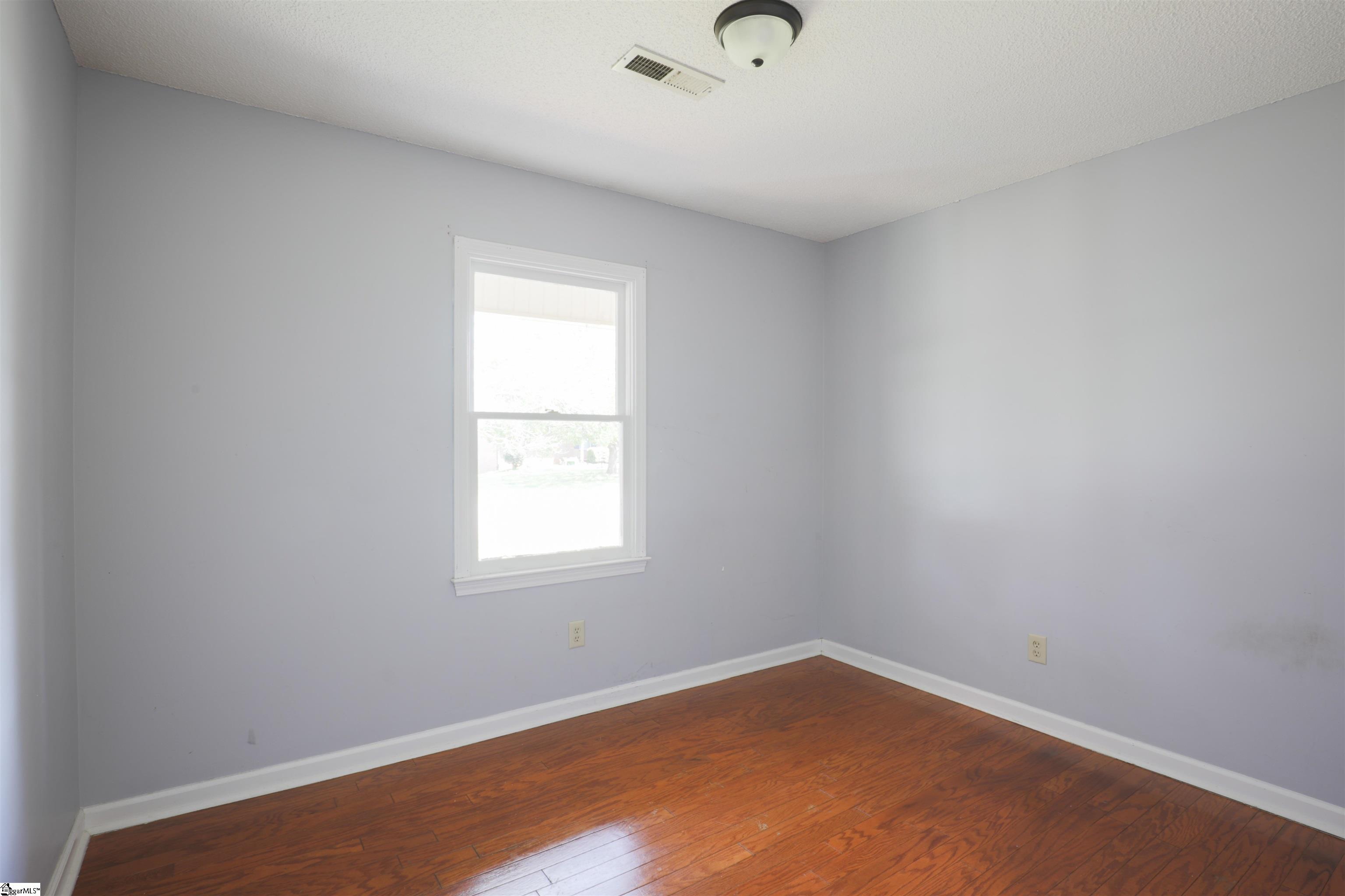 236 Ranier Drive Inman, SC 29349 - Photo 9 of 12