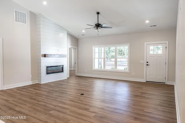 $405,000 | 115 Sandy Place, Pinebluff, NC 28373