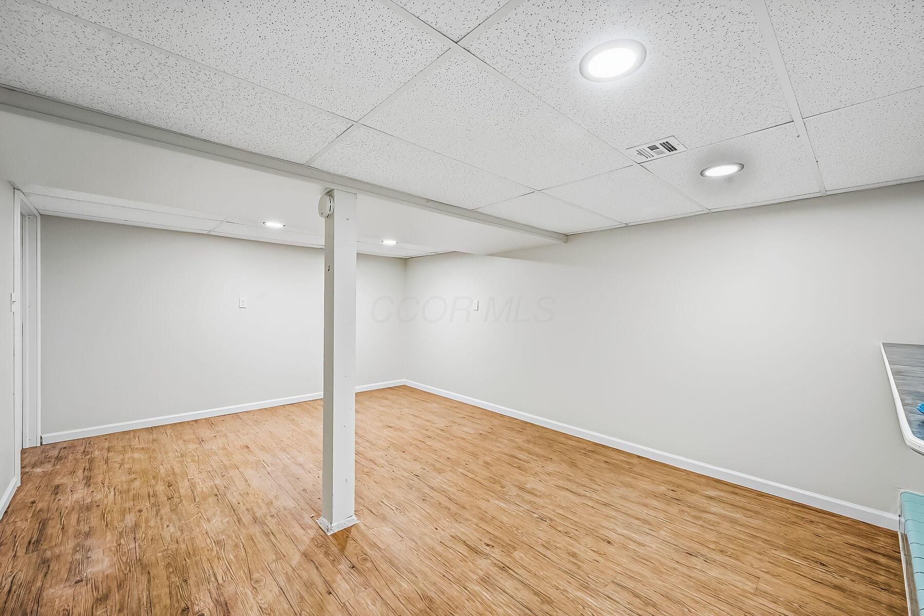 925 Kinnear Road Columbus, OH 43212 - Photo 21 of 34 Rec Room View