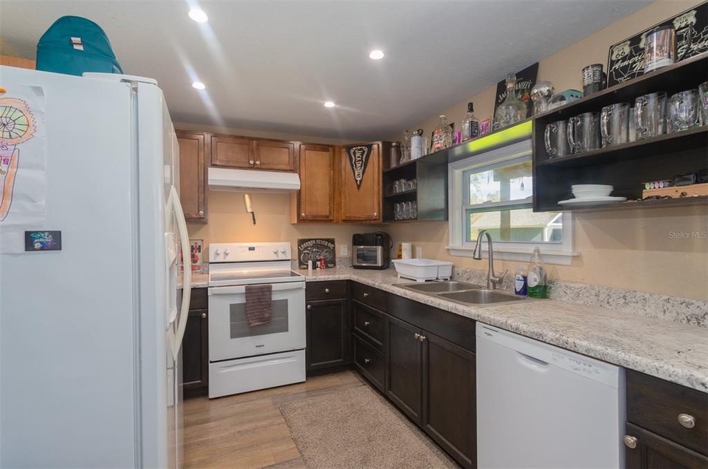 6965 Northeast 137th Place Citra, FL 32113 - Photo 21 of 35
