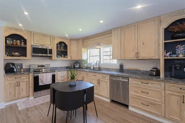 $699,000 | 6965 Northeast 137th Place, Citra, FL 32113