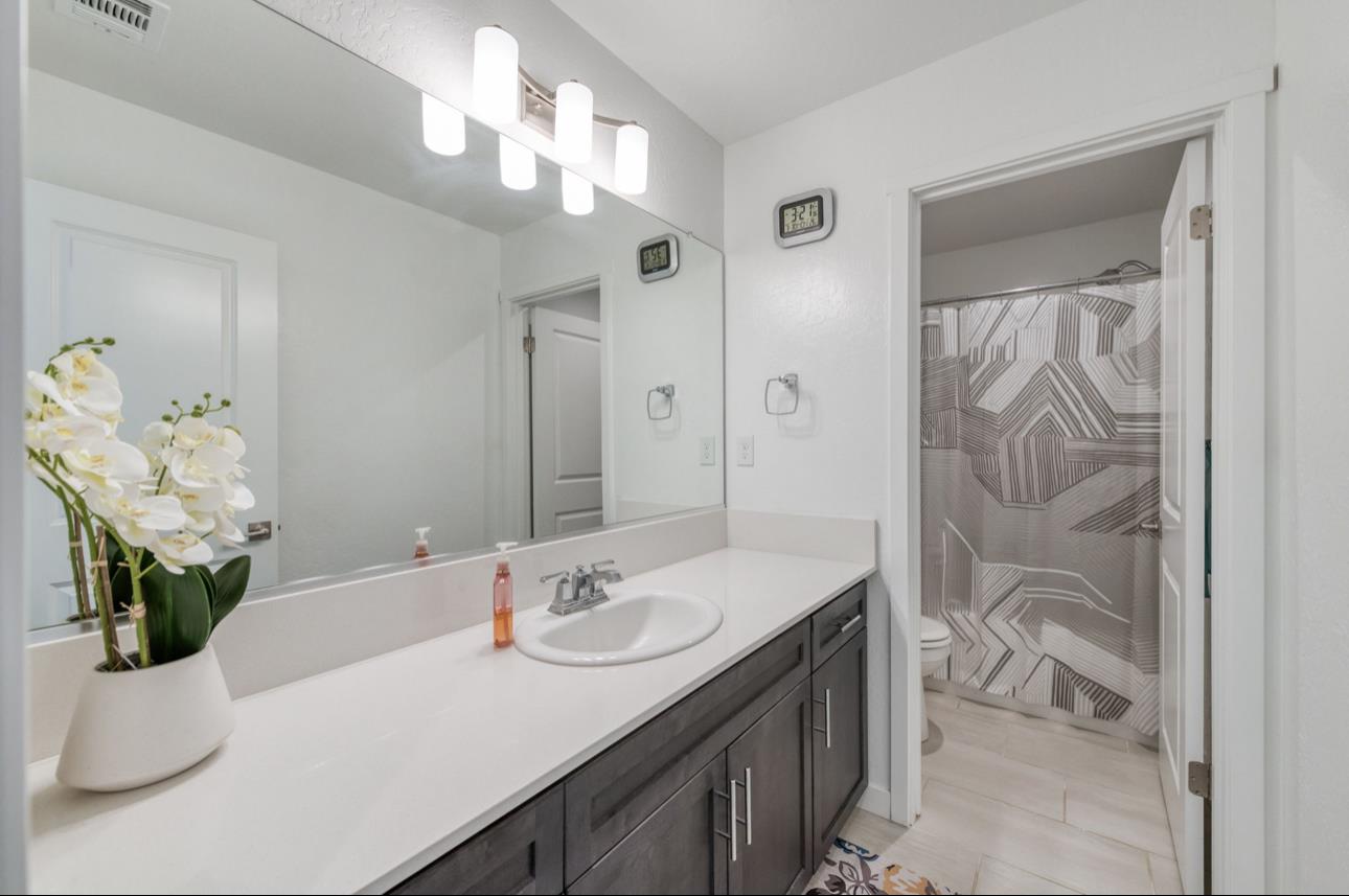 4183 North Reed Avenue Fresno, CA 93723 - Photo 5 of 12