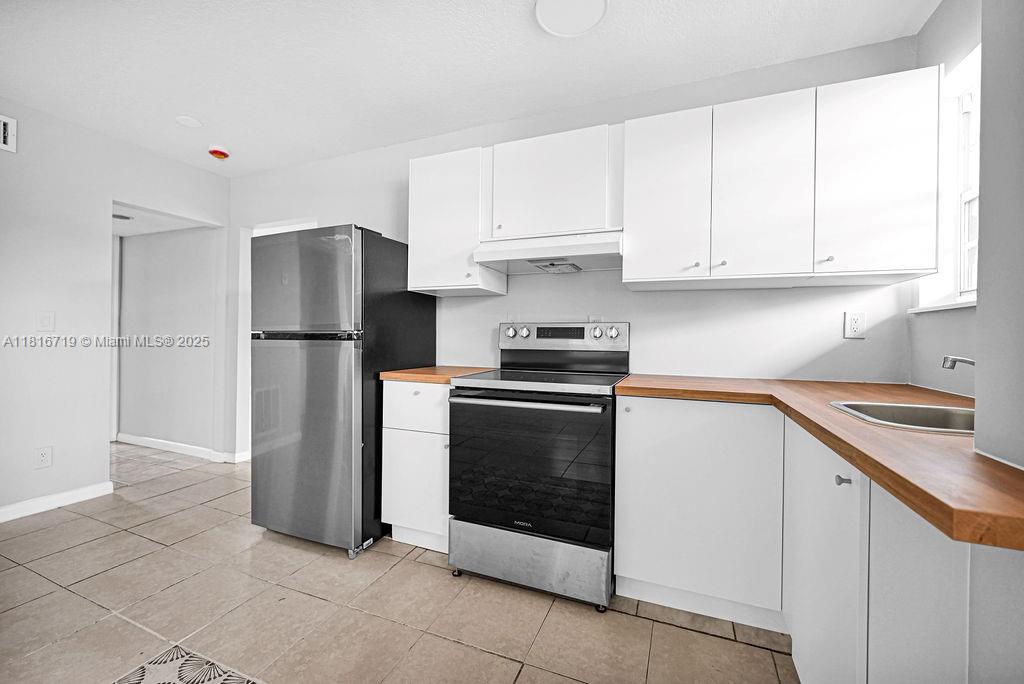 14180 Northwest 22nd Avenue, Unit 4 Opa-Locka, FL 33054 - Photo 15 of 41