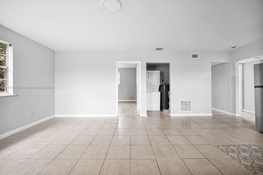 14180 Northwest 22nd Avenue, Unit 4 Opa-Locka, FL 33054 - Photo 10 of 41