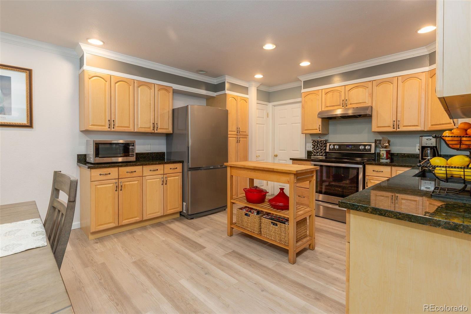 4280 Ingalls Street Wheat Ridge, CO 80033 - Photo 9 of 32 Gallery Image 9