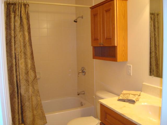 4912 Manning Road Indianapolis, IN 46228 - Photo 8 of 12 Gallery Image 8