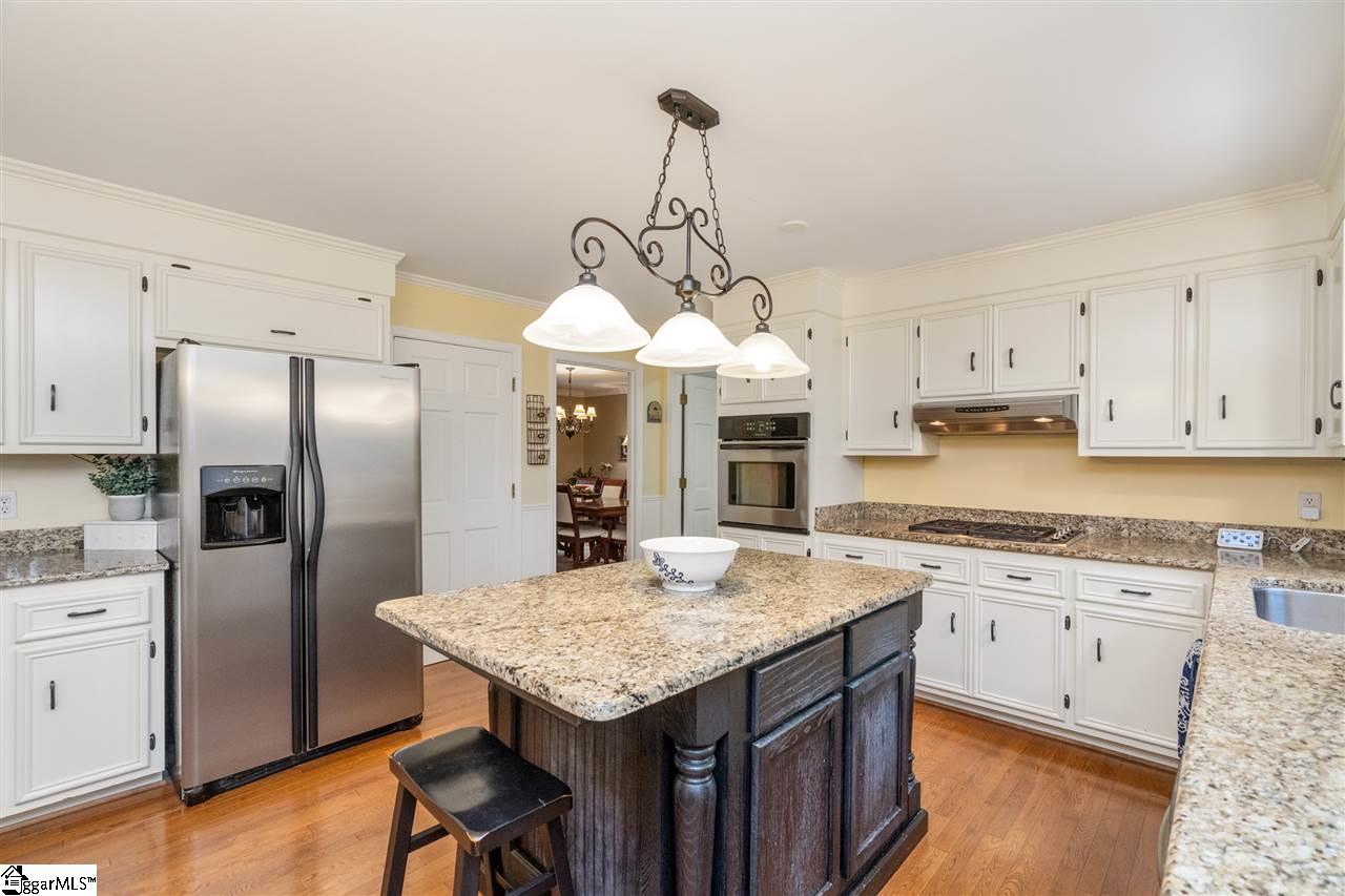 203 Briar Creek Road Greer, SC 29650 - Photo 5 of 31 Gallery Image 5
