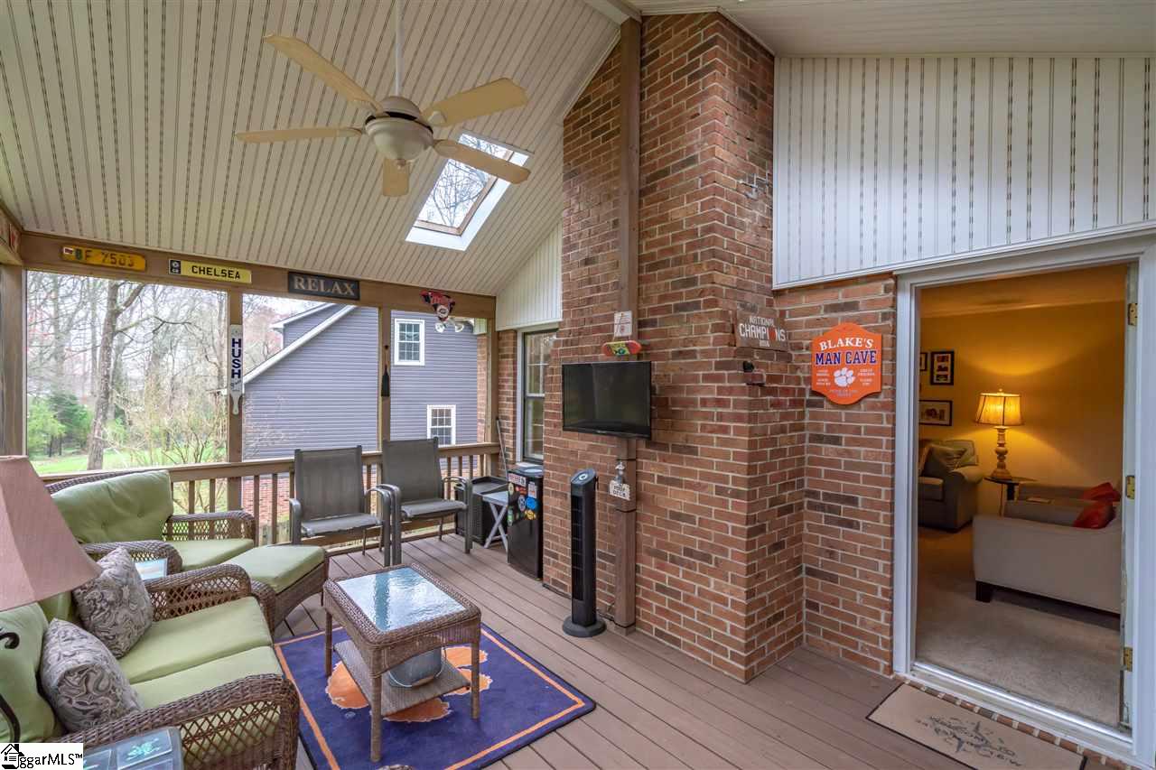 203 Briar Creek Road Greer, SC 29650 - Photo 10 of 31 Gallery Image 10