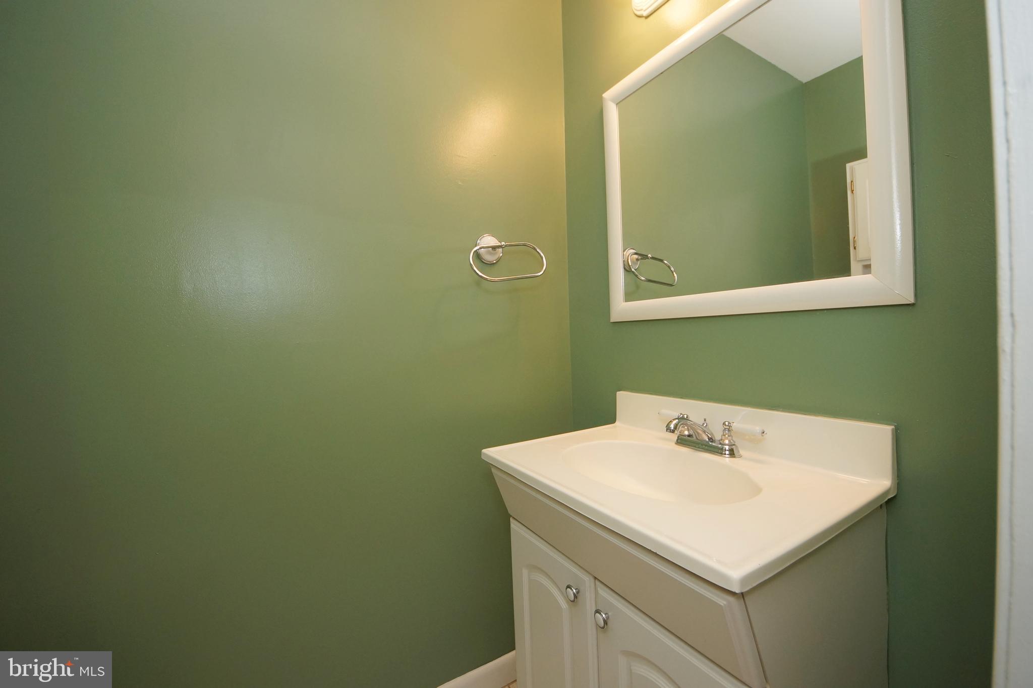 841 Jamestown Road East Windsor, NJ 08520 - Photo 20 of 43 Gallery Image 20