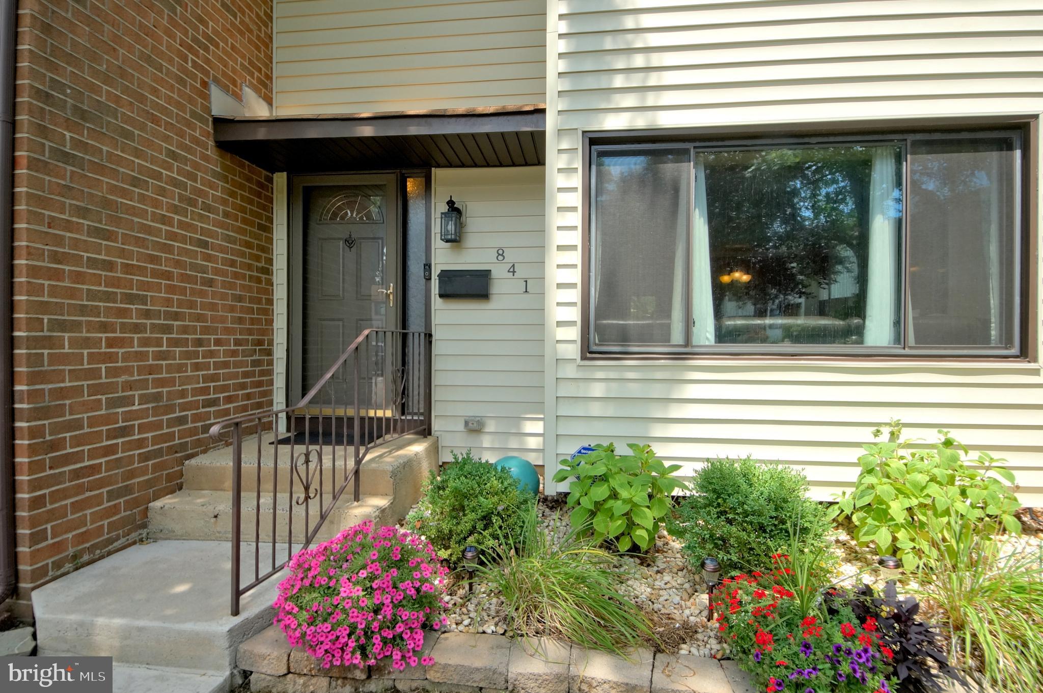 841 Jamestown Road East Windsor, NJ 08520 - Photo 3 of 43 Gallery Image 3