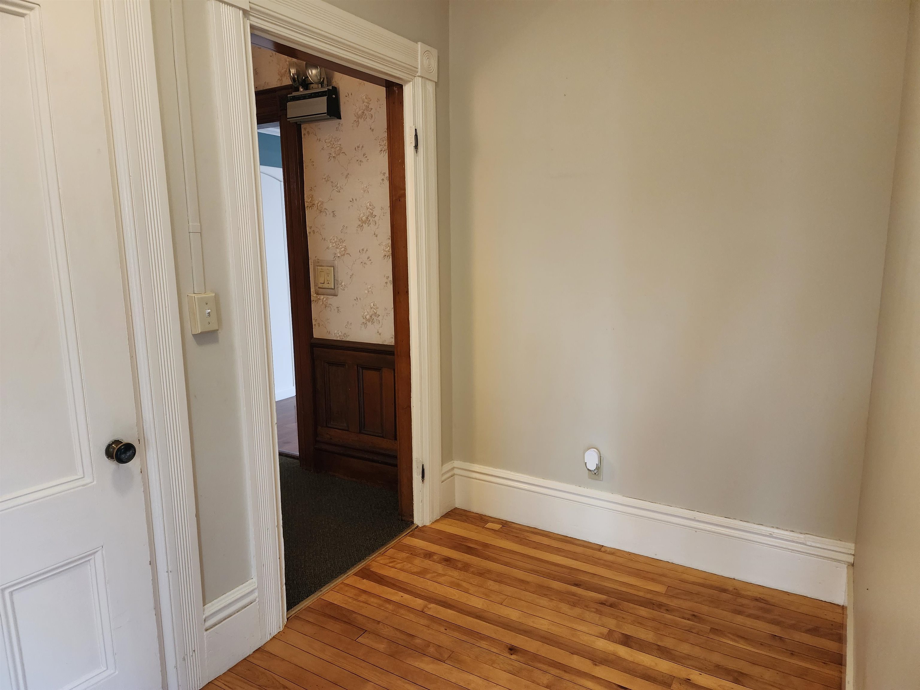 17 Union Street, Unit 3 Littleton, NH 03561 - Photo 12 of 53