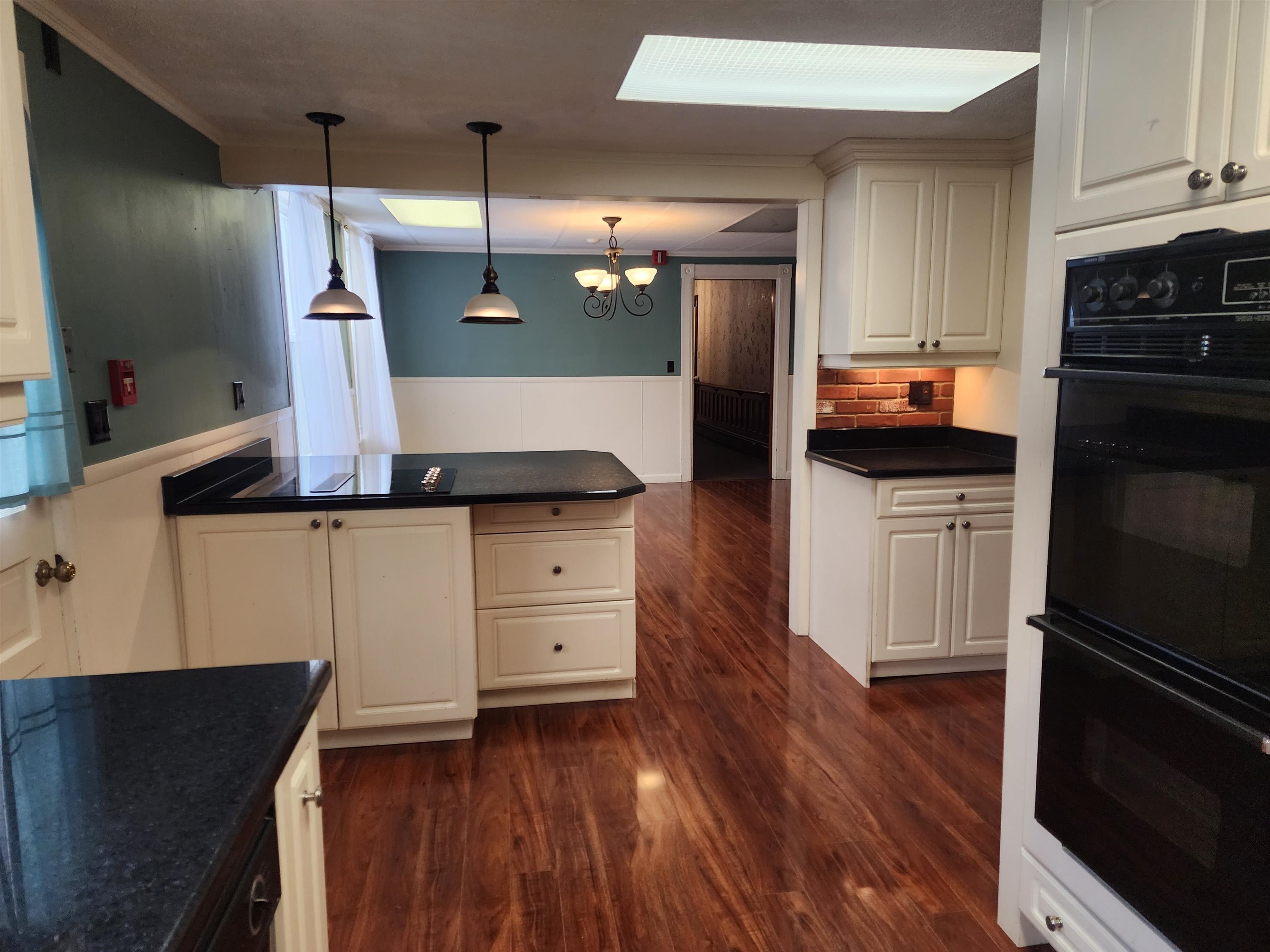 17 Union Street, Unit 3 Littleton, NH 03561 - Photo 3 of 53