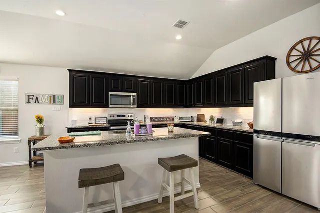 $285,000 | 3404 Tahiti, Fort Worth, TX 76123