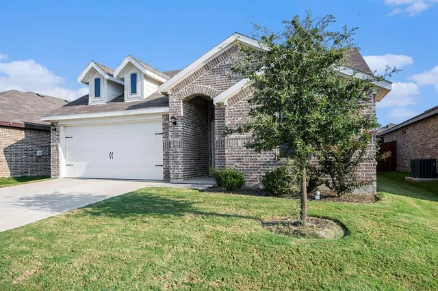 $285,000 | 3404 Tahiti, Fort Worth, TX 76123