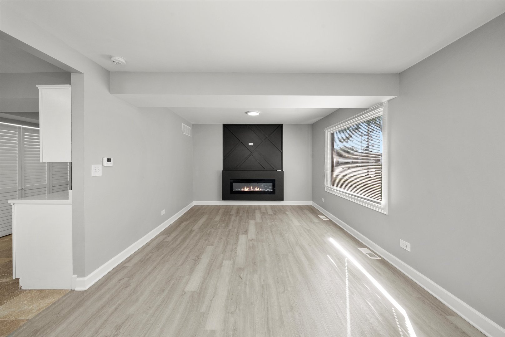 6040 West 79th Street Burbank, IL 60459 - Photo 11 of 34