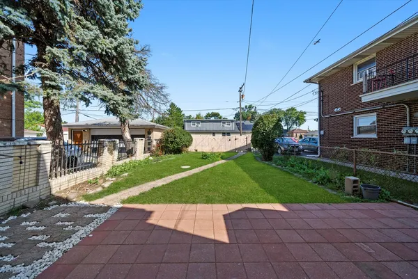 $242,000 | 6040 West 79th Street, Burbank, IL 60459