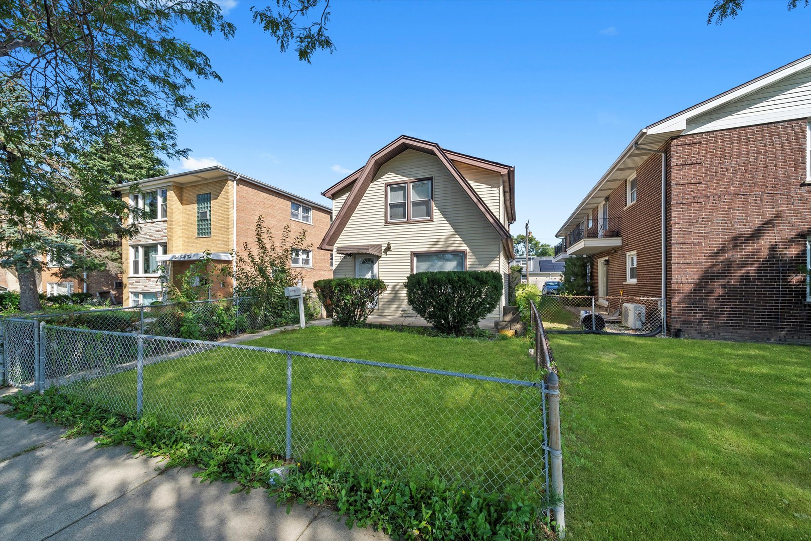 6040 West 79th Street Burbank, IL 60459 - Photo 3 of 34