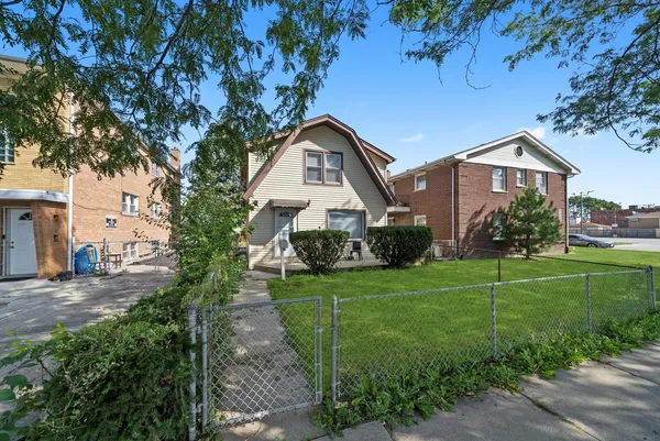 $242,000 | 6040 West 79th Street, Burbank, IL 60459