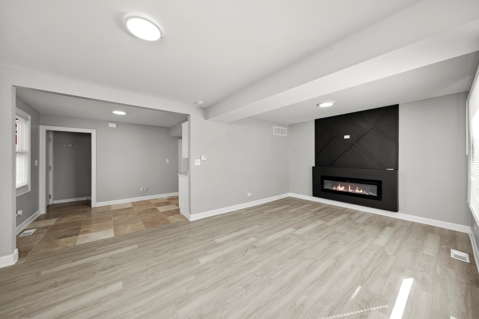6040 West 79th Street Burbank, IL 60459 - Photo 7 of 34