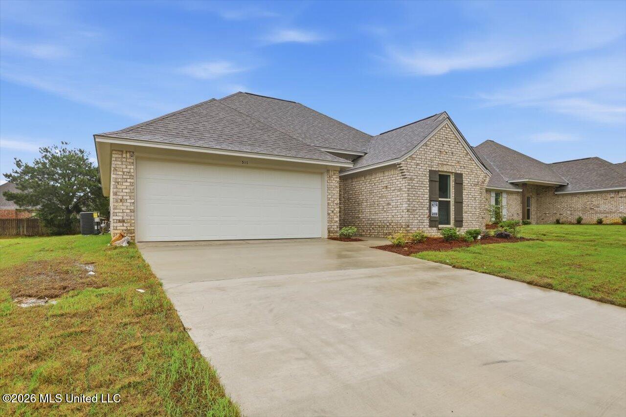 511 Stone Brook Place Brandon, MS 39042 - Photo 3 of 31 03-511 Stone Brook Pl _ Hometoursms.com