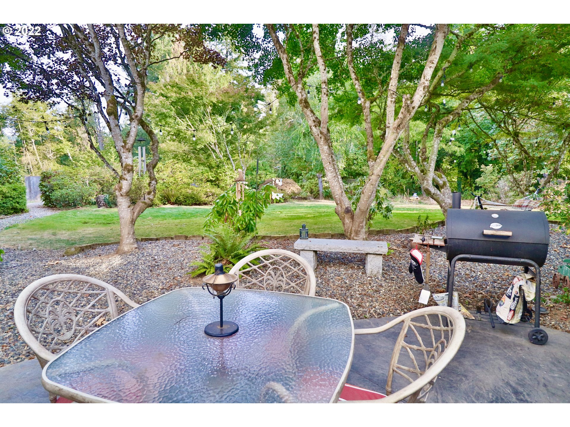 37235 Southeast Lusted Road Boring, OR 97009 - Photo 25 of 30 a view of an outdoor sitting space
