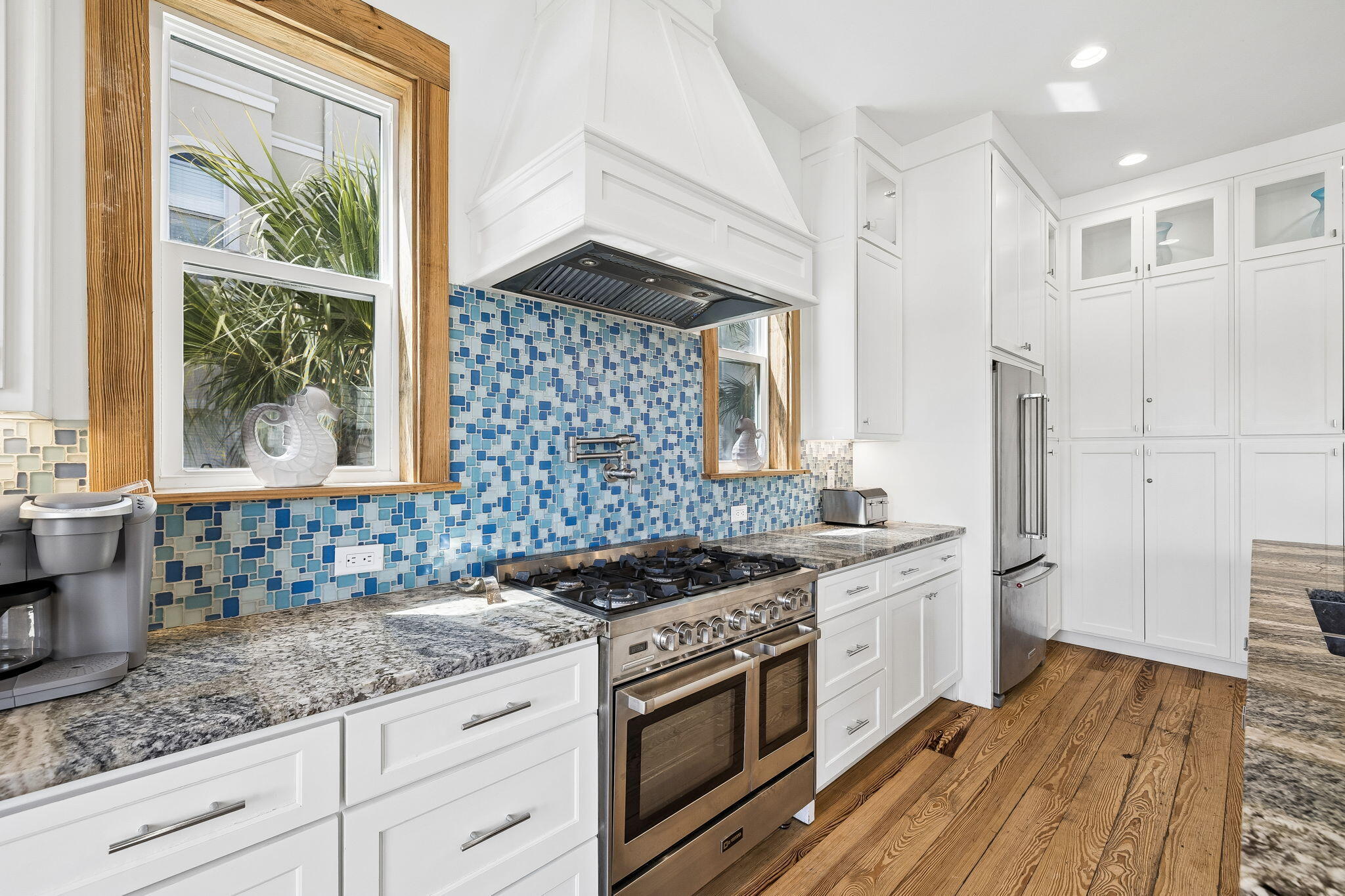 42 Seacrest Beach Boulevard West Inlet Beach, FL 32461 - Photo 36 of 54 Gas Range & Beautiful Tile