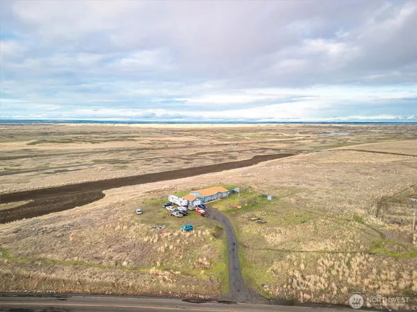 $310,000 | 261 Hardy Road, Lamont, WA 99017