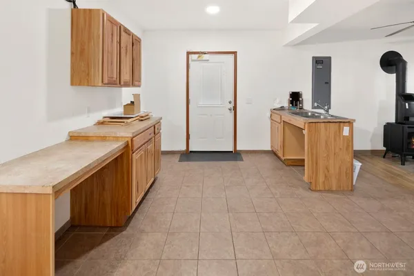 $799,950 | 6327 Polk Place, Everett, WA 98203